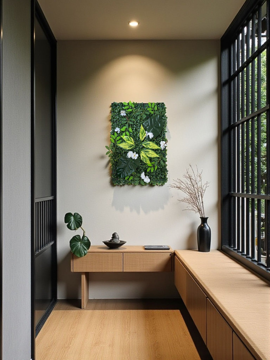 Beyaz çiçek detaylı yeşil yapraklı yapay dikey bahçe duvar paneli 40x60 cm